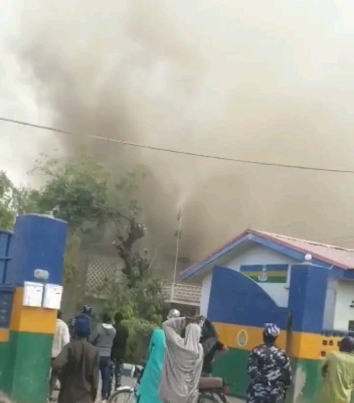 Fire guts police headquarters in Kano