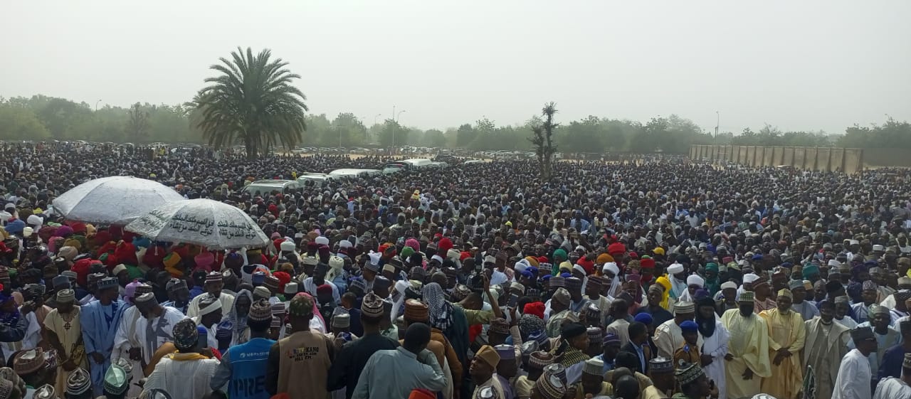 PHOTOS: Thousands attend Emir of Dutse burial