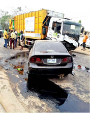 2 killed, many injured in 2 road accidents in Lagos