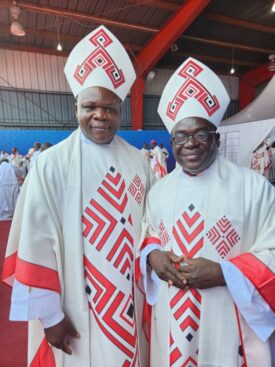 Bishop Matthew Kukah (r) with Africa's youngest cardinal, Dieudonné Nzapalainga from the Central Africa Republic