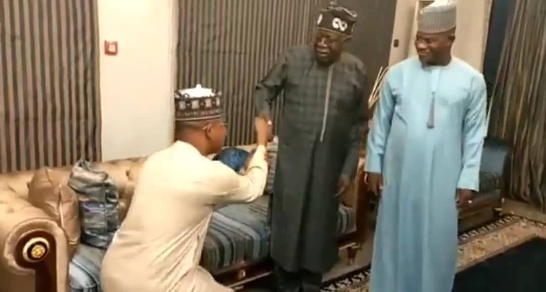 Kogi APC gov’ship candidate kneels before Tinubu