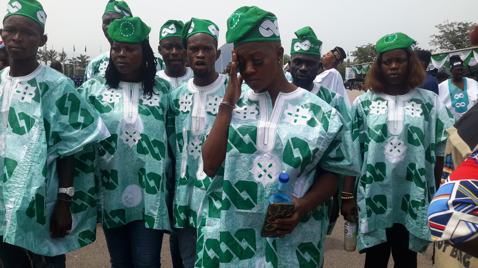 How Nigerians rocked colourful “aso-ebi” at Presidential Inauguration