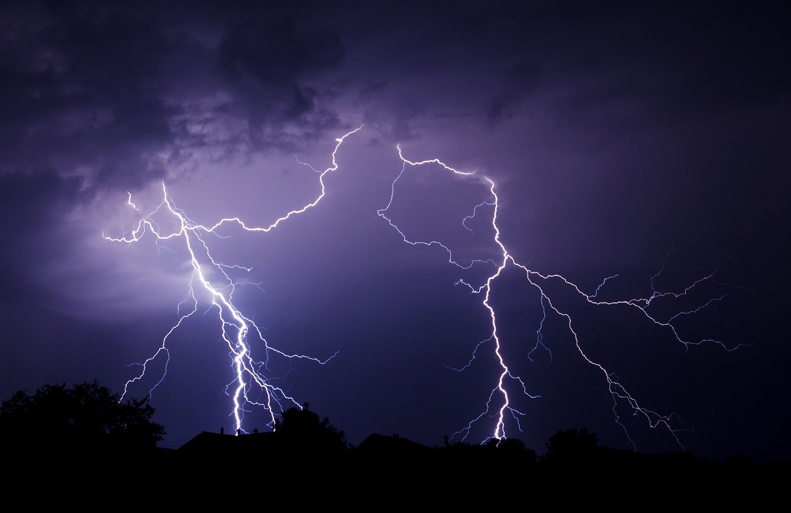 Thunder strikes 5-year-old boy to death in Katsina