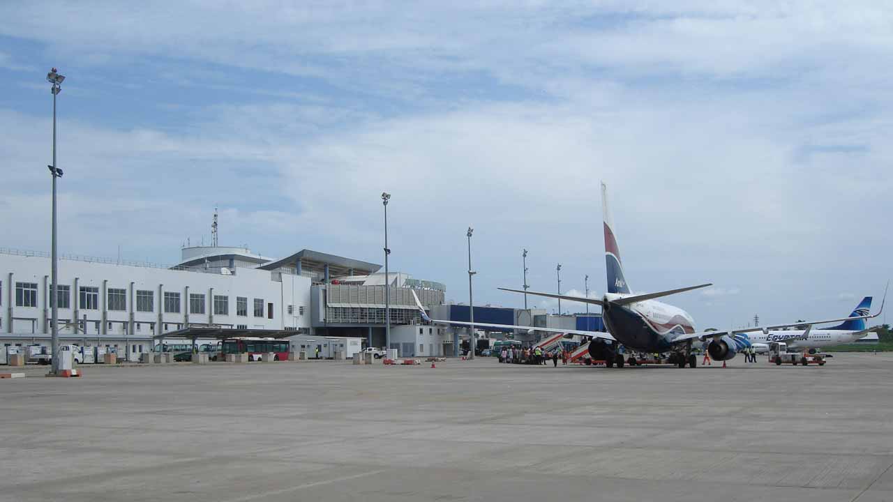 Abuja Airport closed to traffic over Max Air incident