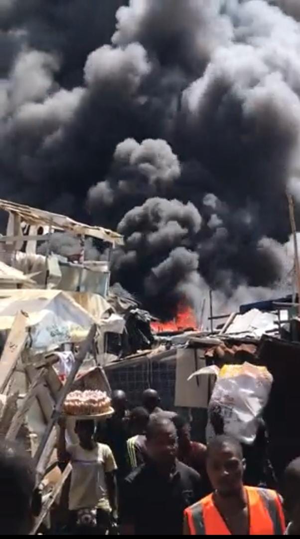 UPDATED: Shanties in Lagos popular market set ablaze – Police