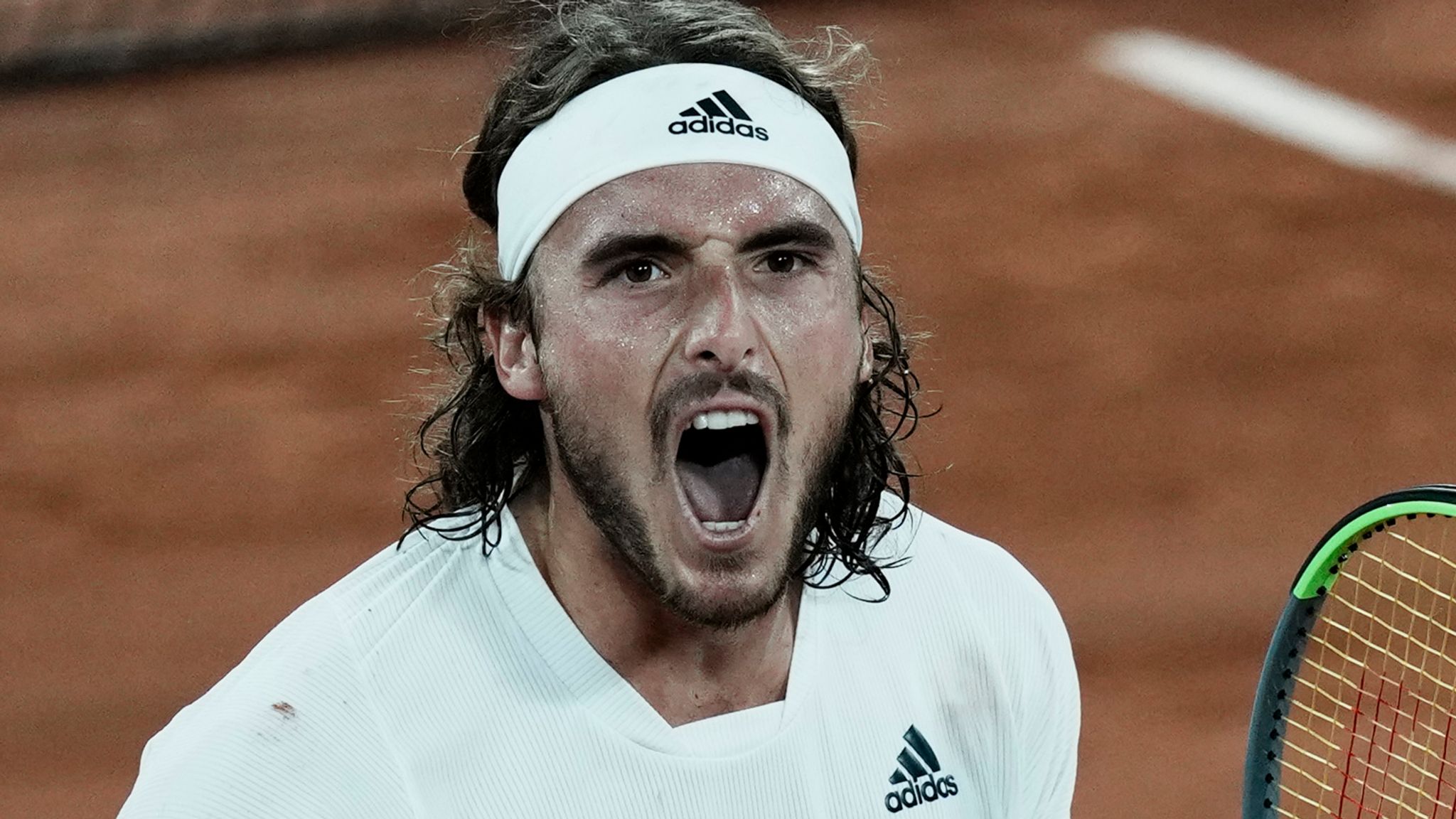 Tsitsipas crashes out of Mallorca Open ahead of Wimbledon