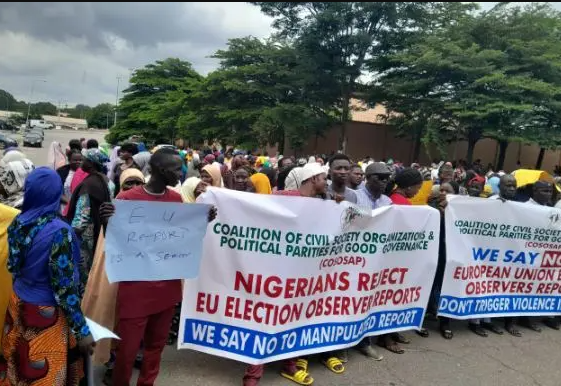 Protesters besiege Abuja EU office, demand withdrawal of election report