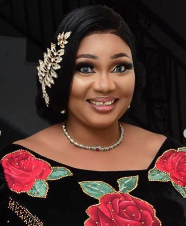 Nollywood actress knocks veteran colleagues over ‘online begging’