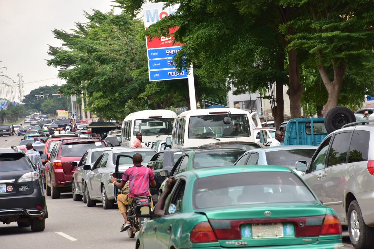 PHOTOS: Fuel queues resurface over hike in pump price