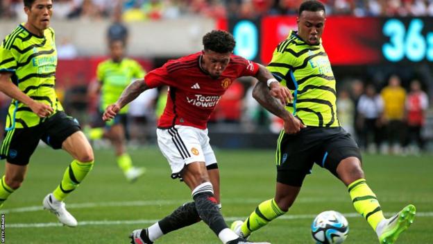 Fernandes, Sancho on target as Manchester United beat Arsenal