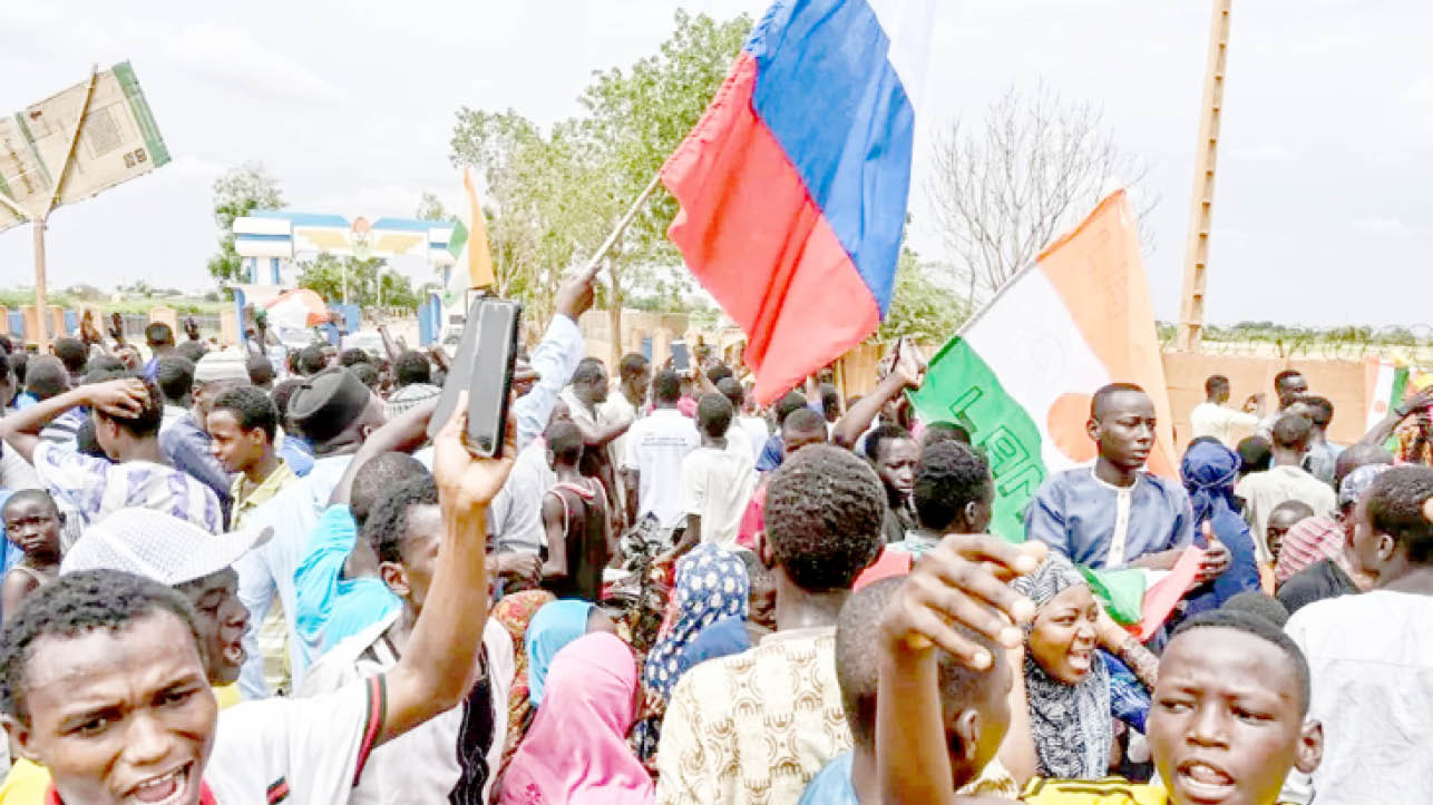 Niger crisis: Nigeria, Benin, Ivory Coast, Senegal commit troops as AU backs ECOWAS