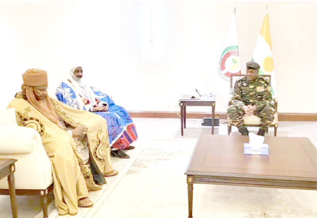 Sanusi meets Niger military leaders, briefs Tinubu