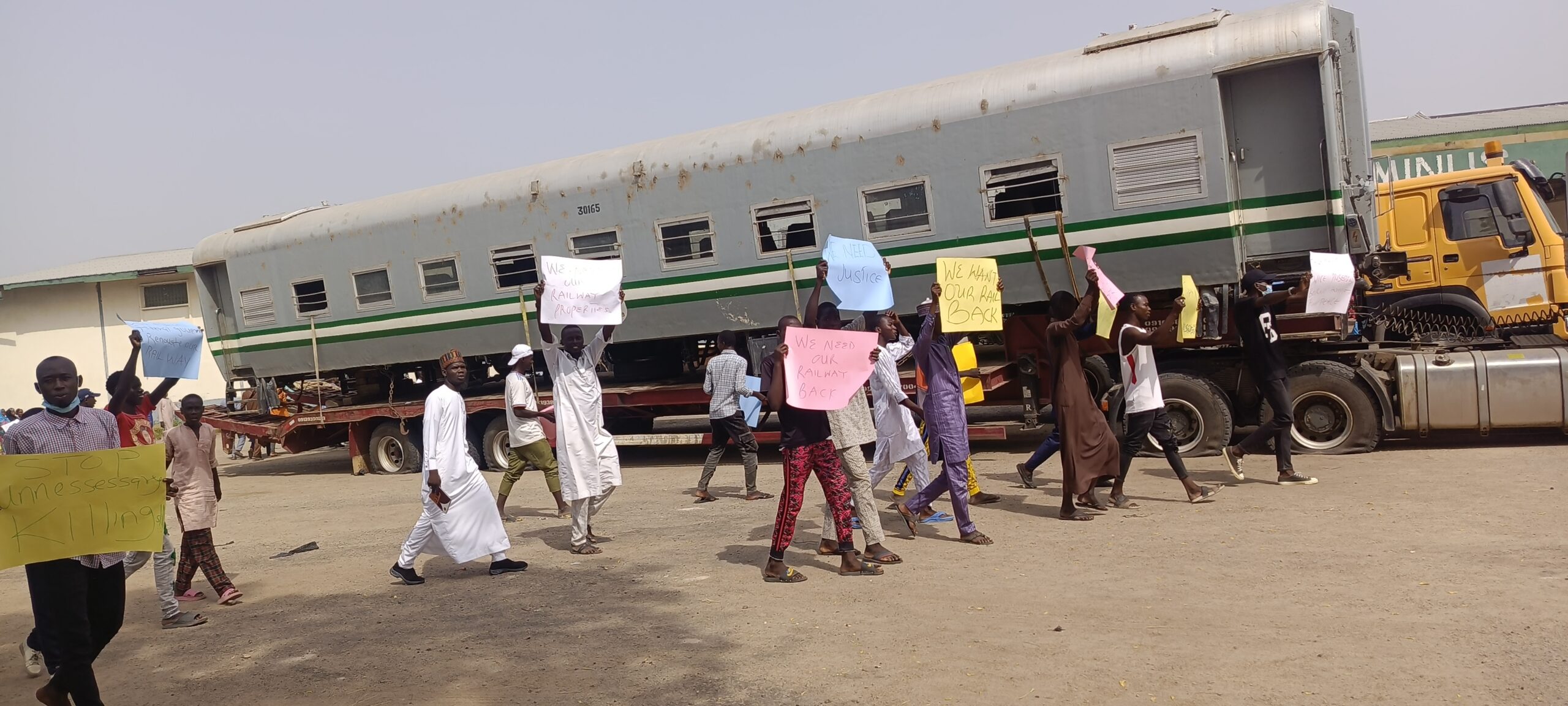 Borno govt, residents protest as NRC evacuate train coaches