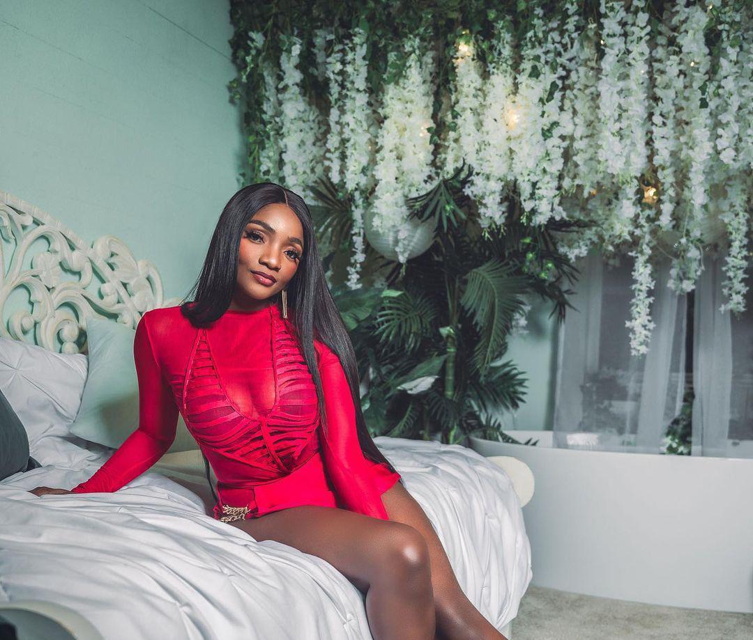 Simi knocks female skitmakers for mocking African mothers