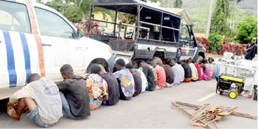 Police parade 3 women, 16 others over fraud in Ekiti