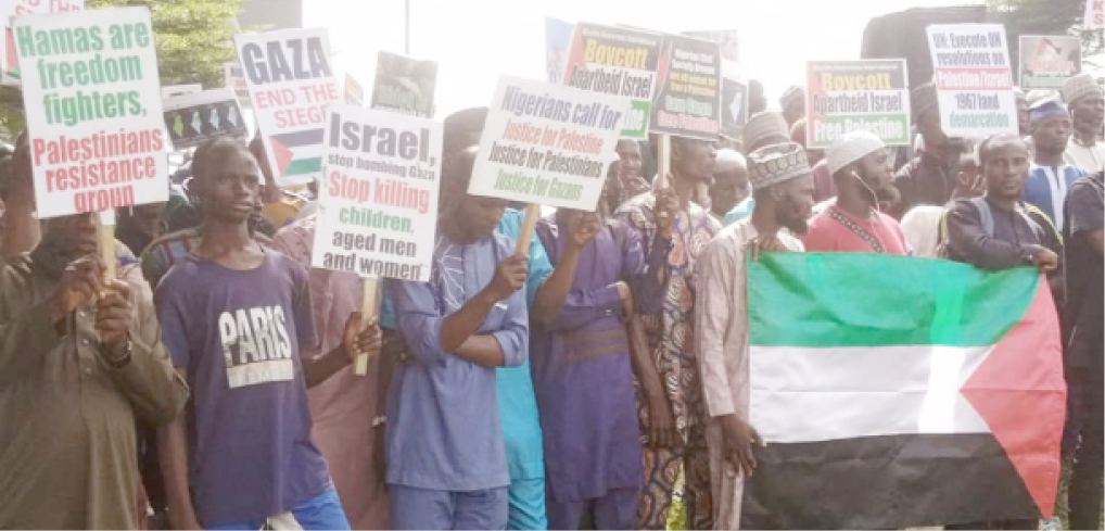 Oyo: Hundreds rally for Gaza