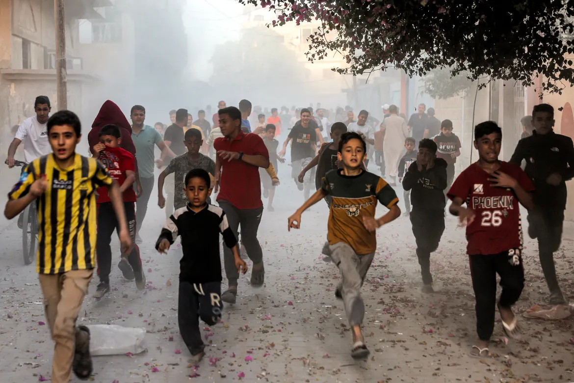 Gaza children fly kites to escape horrors of war