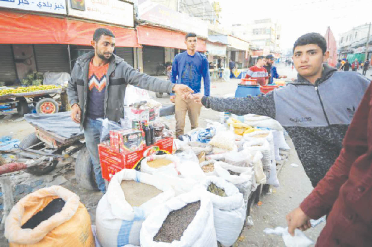 ‘We’re not here to beg’: Gaza residents’ anger over steep rise in prices