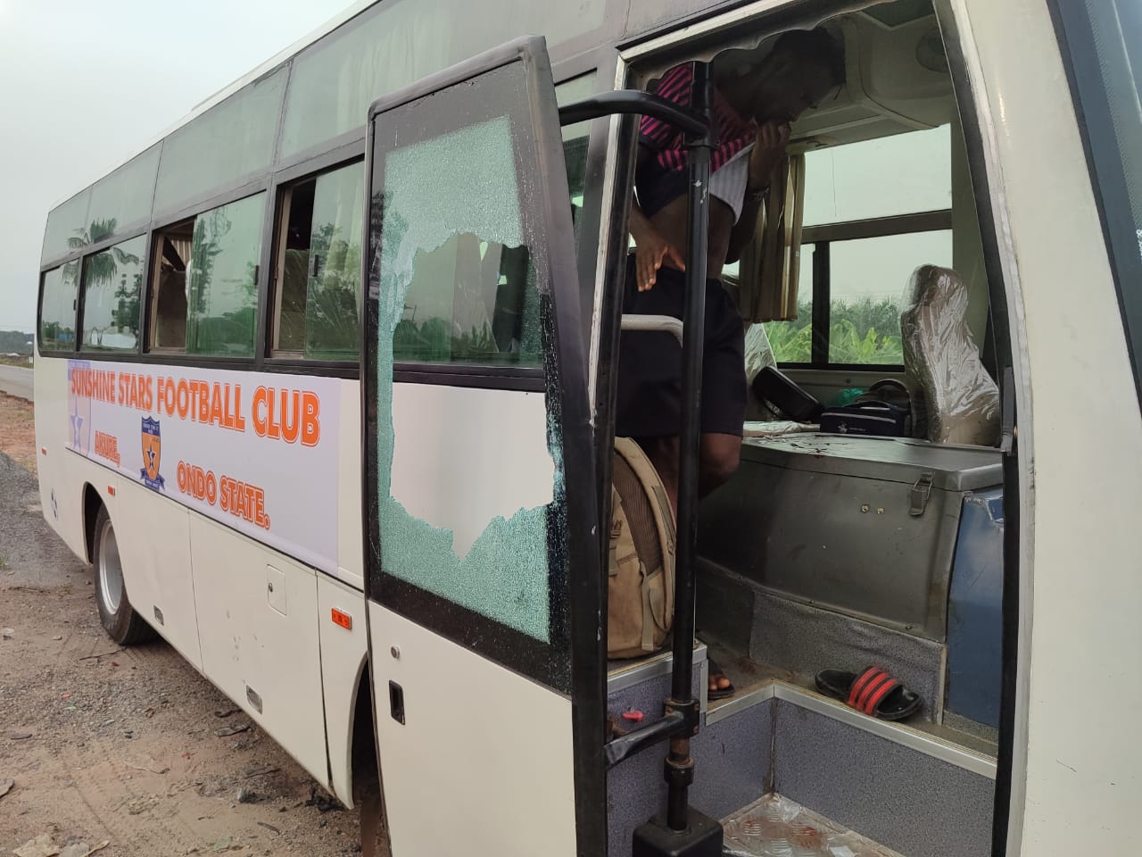 Gunmen attack Ondo football team, shoot officials