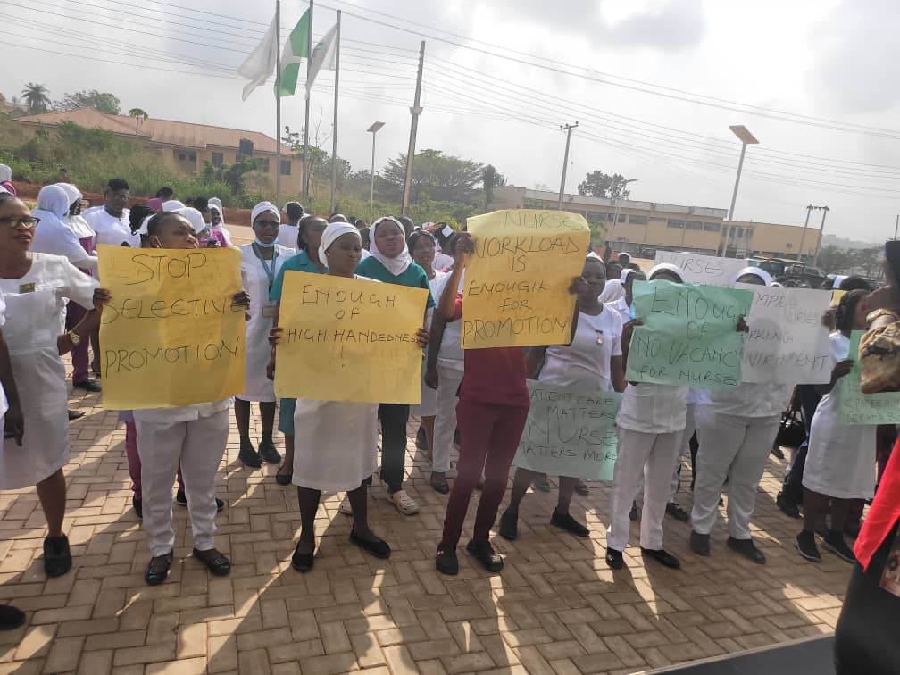 Nurses protest ‘poor working conditions, non-promotion’ in Ogun