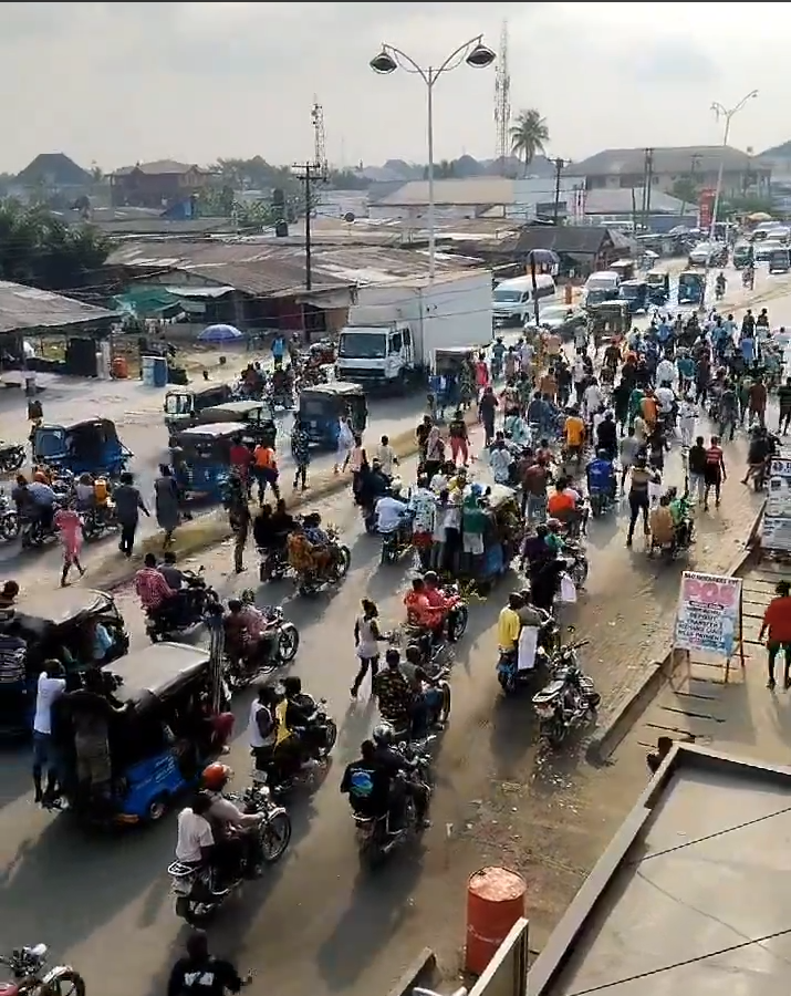 Fresh EndSARS Protest breaks out In Delta