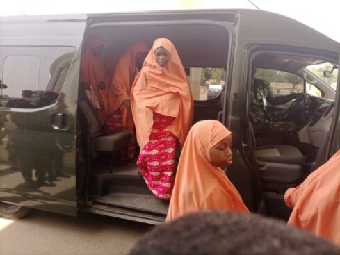 freed schoolchildren 10 768x576