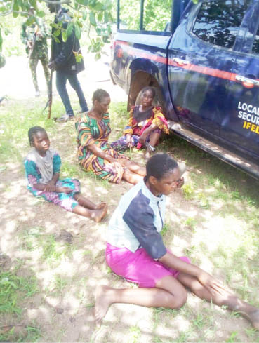 Abducted 2-year-old, 11 market women rescued in Kwara