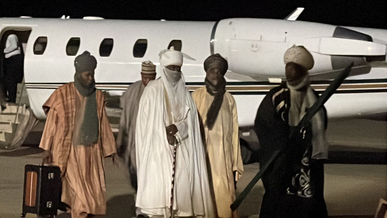 VIDEO: Dethroned Emir arrives Kano