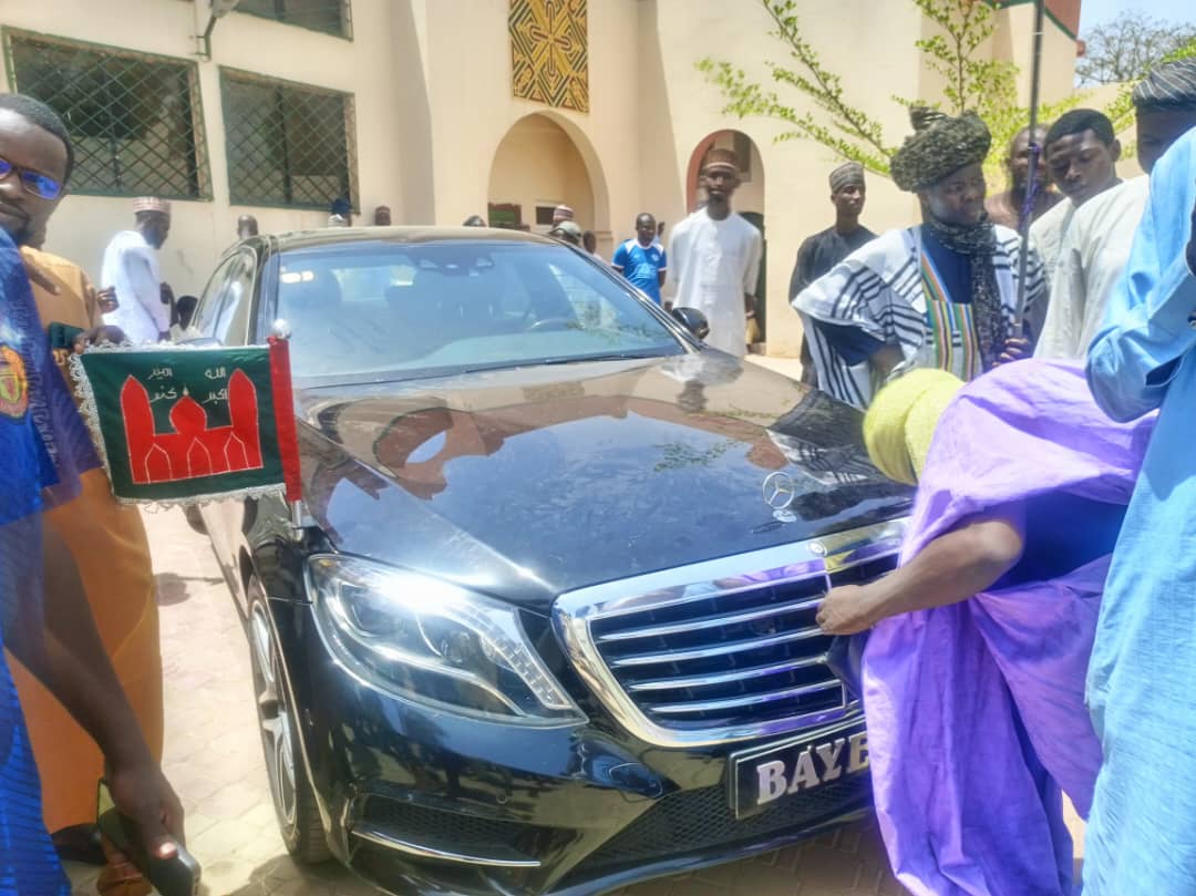 PHOTOS: Motorcade of Aminu Bayero set for emir’s palace