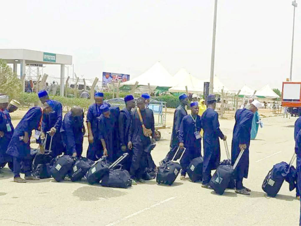 Hajj: Pilgrims cautioned against travelling with contraband as Nigeria begins airlift