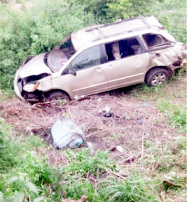 8 injured as bus crashes on Abuja-Lokoja road