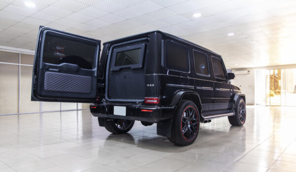 armoured mercedez gwagon