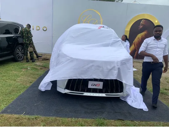 Social media agog as Davido gifts Chioma car