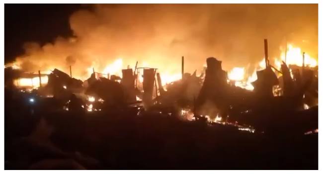 Fire Razes Abuja Market