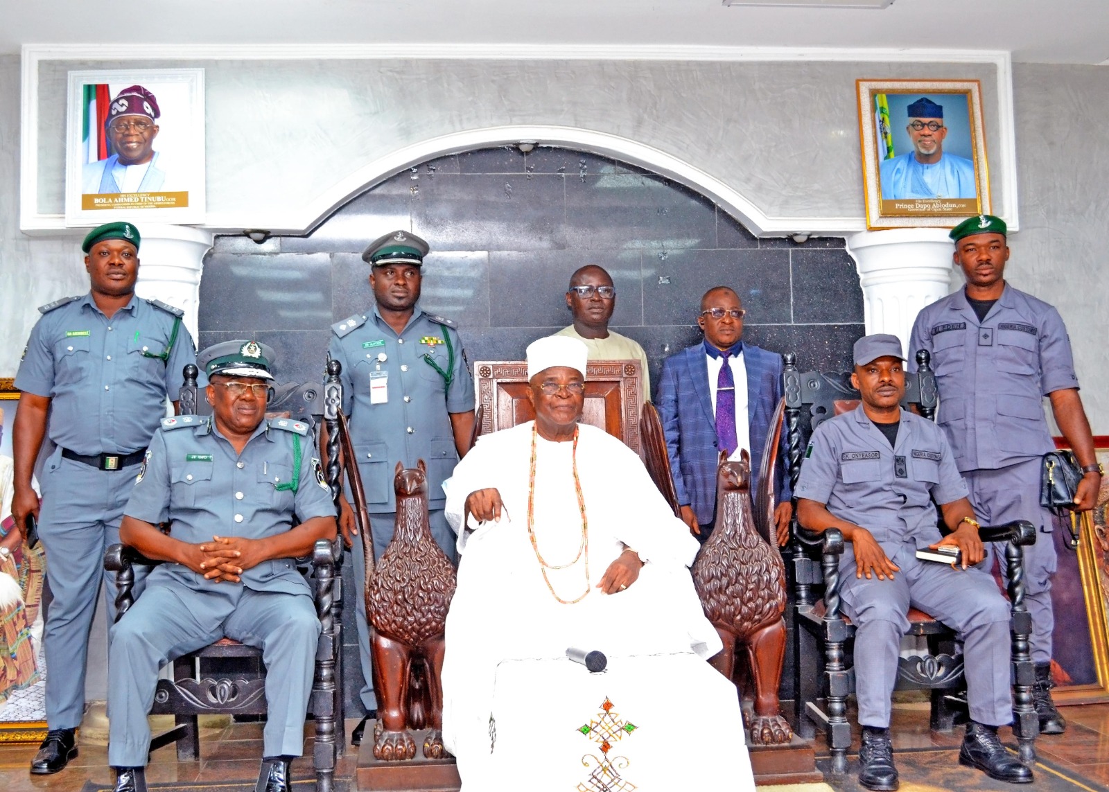 Customs Comptroller courts Ogun monarch, security chiefs over anti-smuggling drive