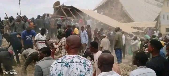 PHOTOS: Scenes from Collapsed School in Jos