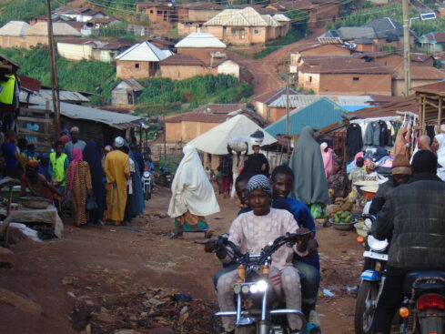 in gembu market, fulfulde is spoken by persons who are largely kaka, mambilla, panso etc.