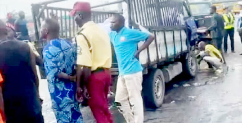 2 injured in Lagos road accident