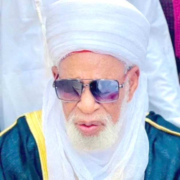 Sheikh Dahiru Bauchi clocks 100, disciples, clerics extol his virtues