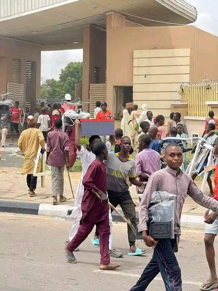 Businesses shut down as hunger protest hits Sokoto