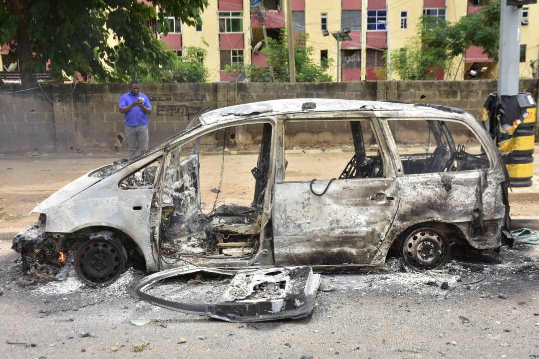 Police Officers, trader killed as Shiites protest in Abuja