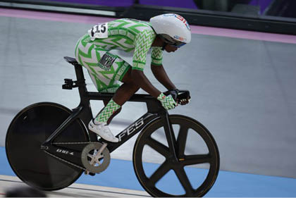 Nigerian cyclist borrows bicycle from Team Germany to race in Paris