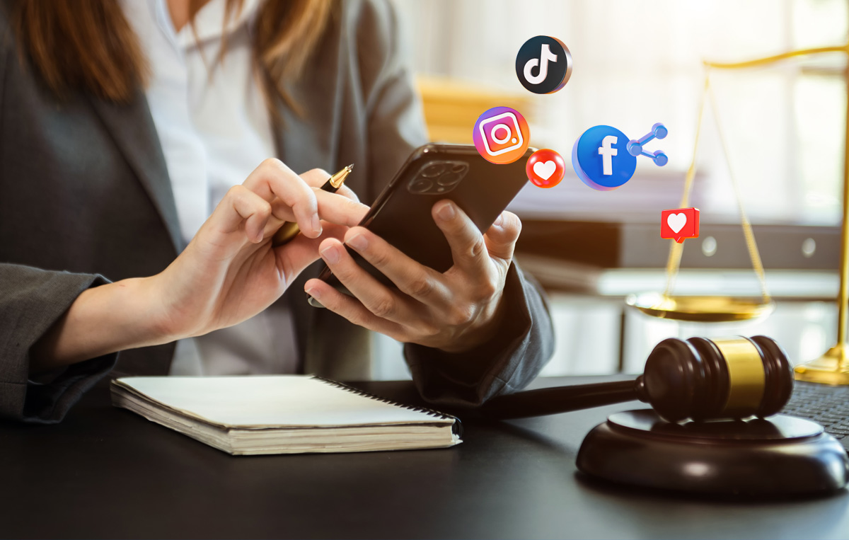 Stay Compliant And Safe: The Benefits Of Consulting A Social Media Attorney In Florida