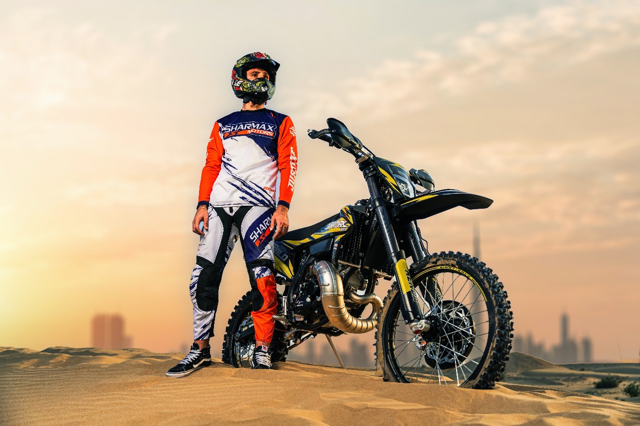 Riding the Arabian Sands: A Motorbike Journey through Dubai