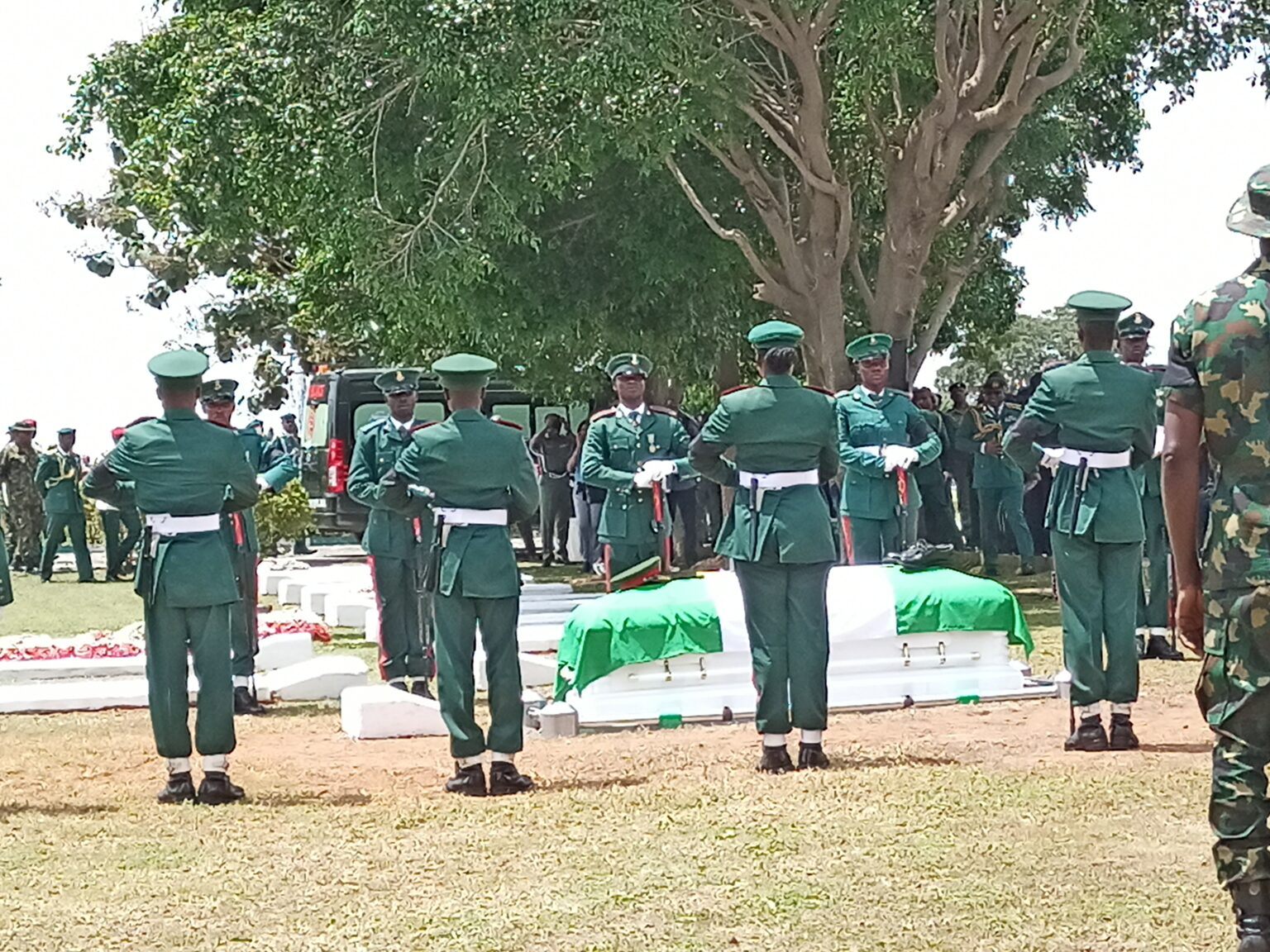 Army General buried amid tears