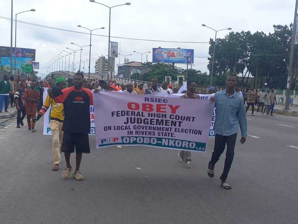 Again, Pro-Wike supporters protest against Rivers LG election