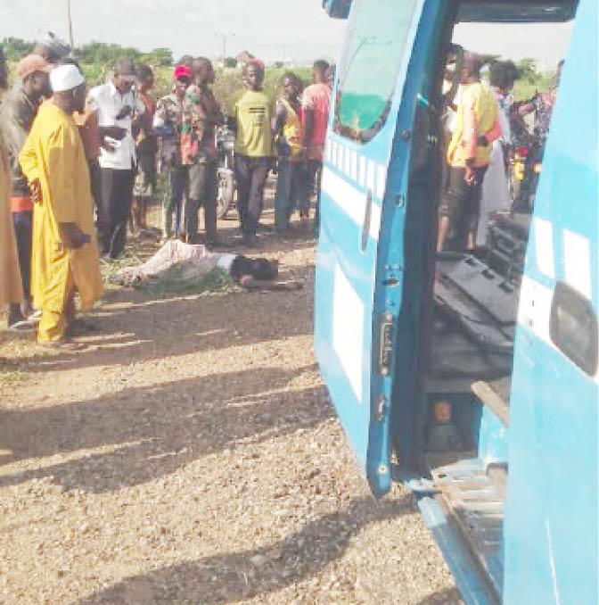 Motorist crushes cyclist on Abuja-Lokoja Road