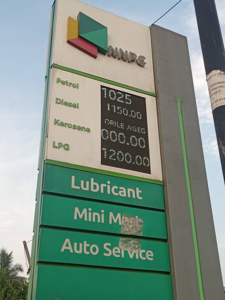 Pump price goes up again, hits N1,025 in Lagos, N1,050 in Abuja