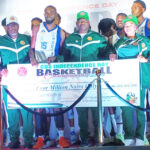 page 30 picture 1 players and officials of rivers hoopers celebrating their victory in the chief of defence staff (cds) sponsored independence day basketball tournament in abuja