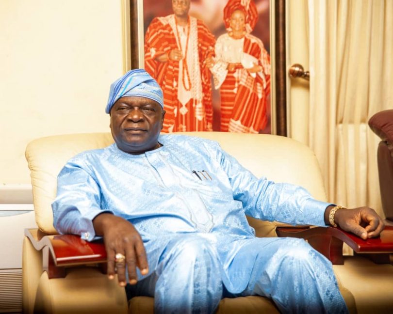 Oyinlola reconciliation cttee unites PDP NWC factions